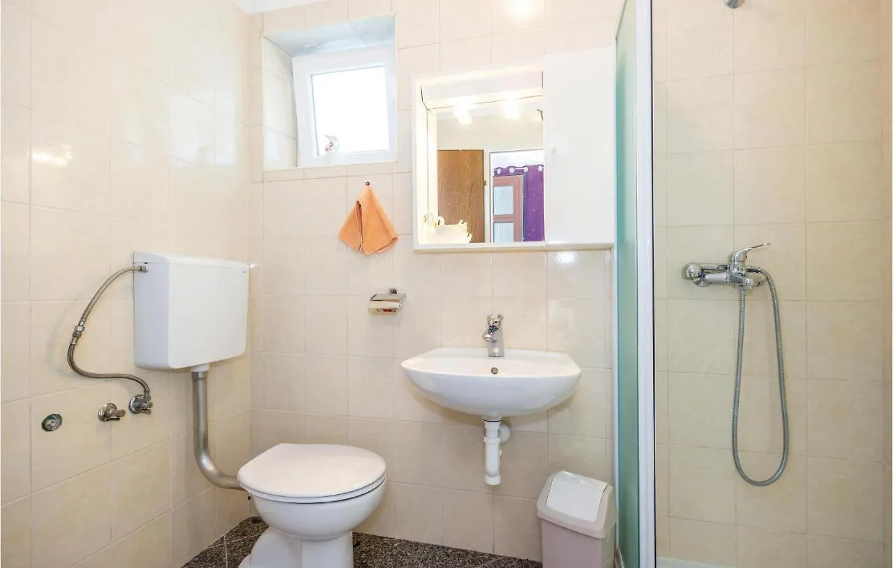Amazing Apartment In Matulji With 3 Bedrooms And Wifi