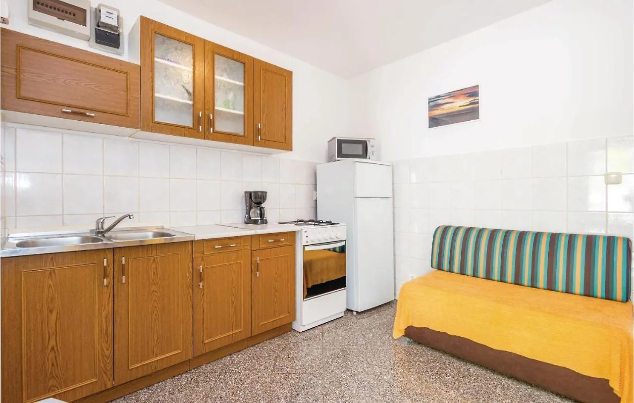 Amazing Apartment In Matulji With 3 Bedrooms And Wifi