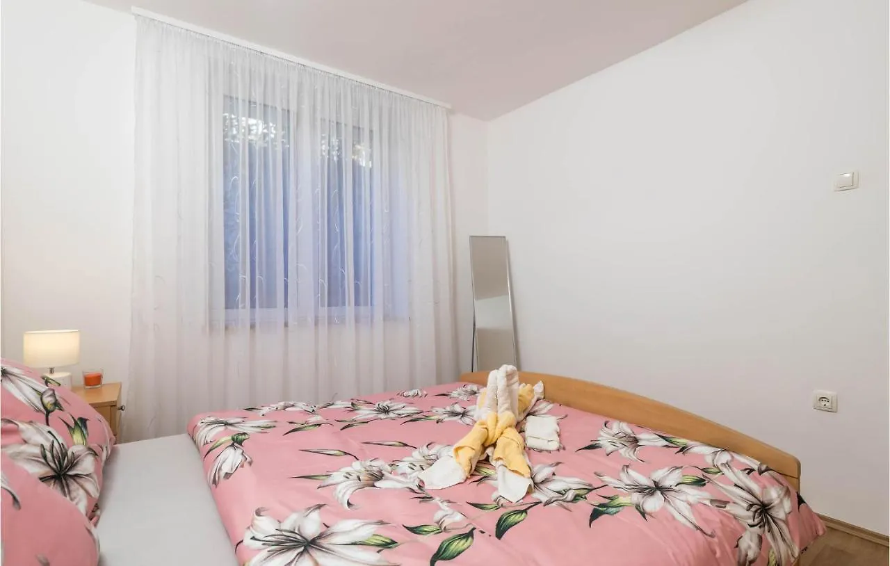 Amazing Apartment In Matulji With 3 Bedrooms And Wifi