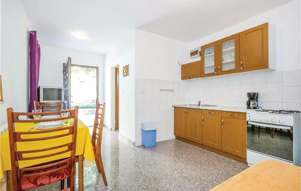 Amazing Apartment In Matulji With 3 Bedrooms And Wifi